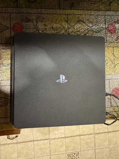 Ps4 slim 1TB with games and 1 controller