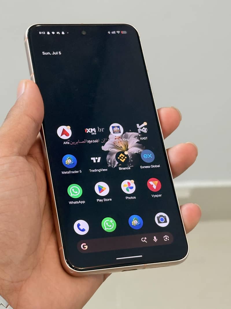 Google Pixel 8 4