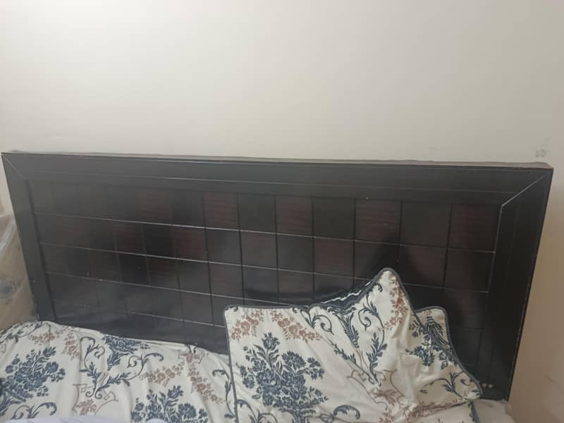 used bed 0