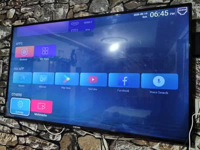 Lush condition Samsung LED 52 Inches