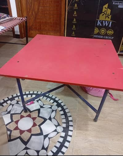 table 3.5 by 3.5 foot for sale