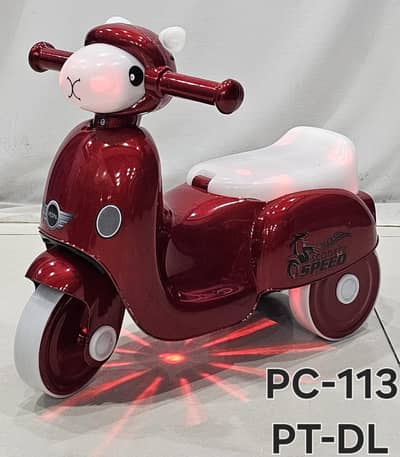 Vespa with light