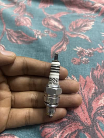 orignal  CR7HIX IRIDIUM spark plug