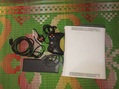 Xbox 360 Console – Complete Set – Ready to Play 