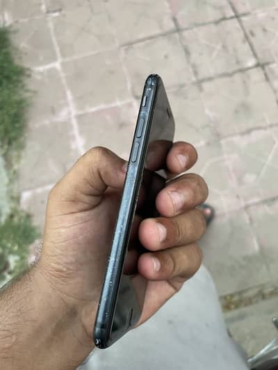 Apple iPhone 7 pta approved 32gb