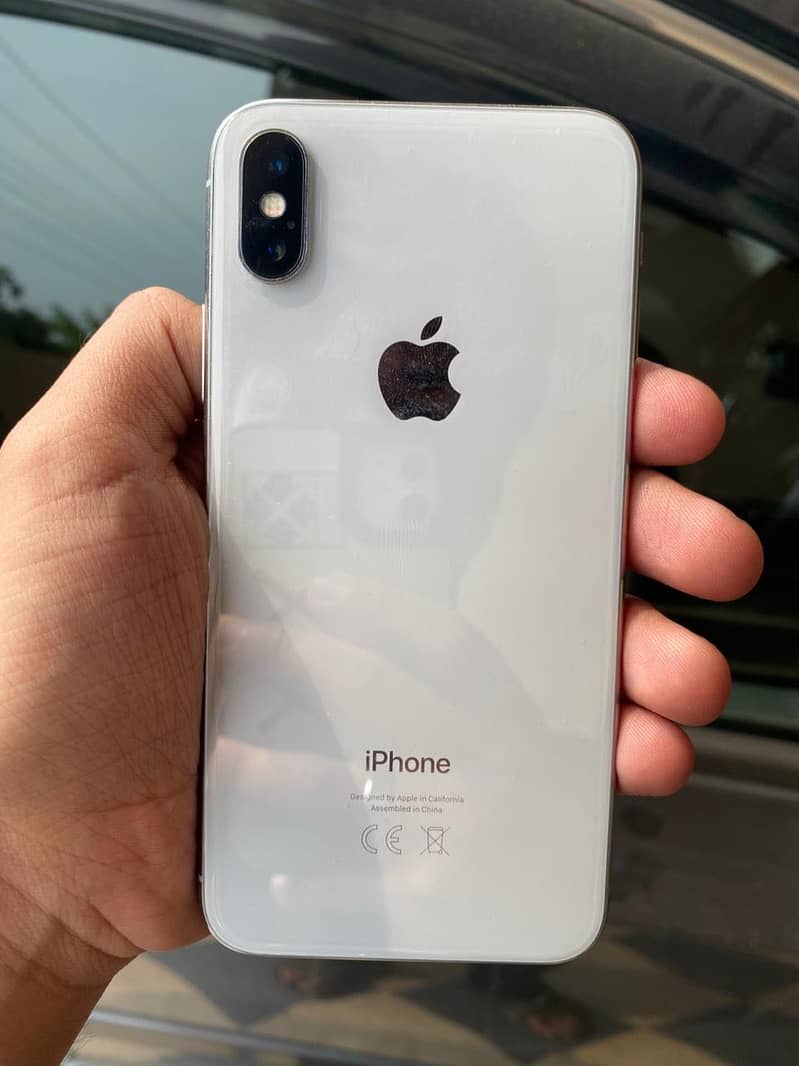 Apple iPhone X 3