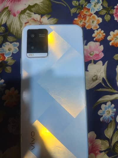vivo y21a dual sim pta proof 4 +1 ram 64 memory exchange possible