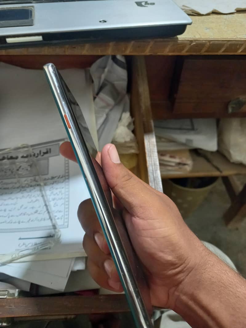 Tecno CAMON 40 Pro 2