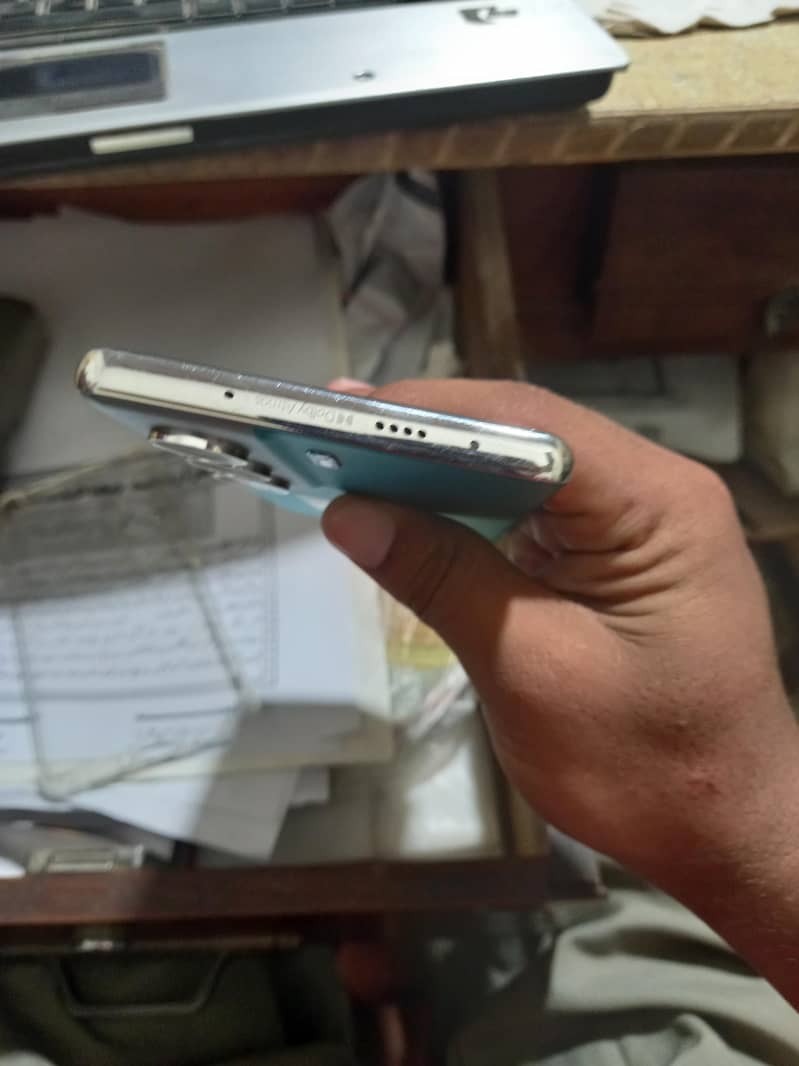 Tecno CAMON 40 Pro 3