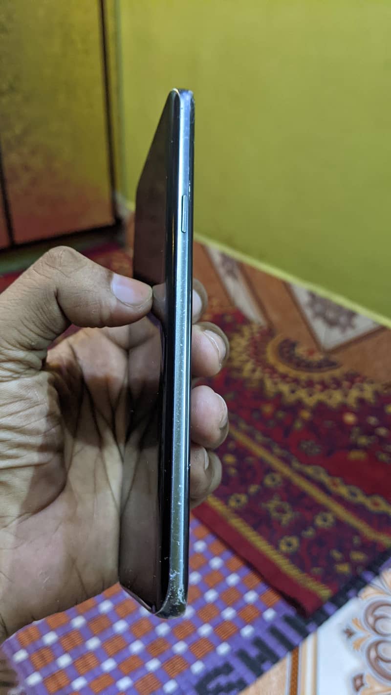 Google Pixel 3 8