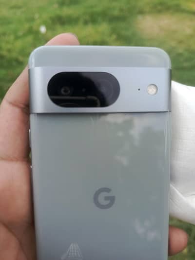 Google Pixel 8
