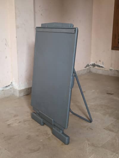 Presentation easel / Drawing stand