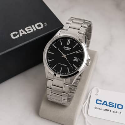 Casio Classic Enticer with Date window