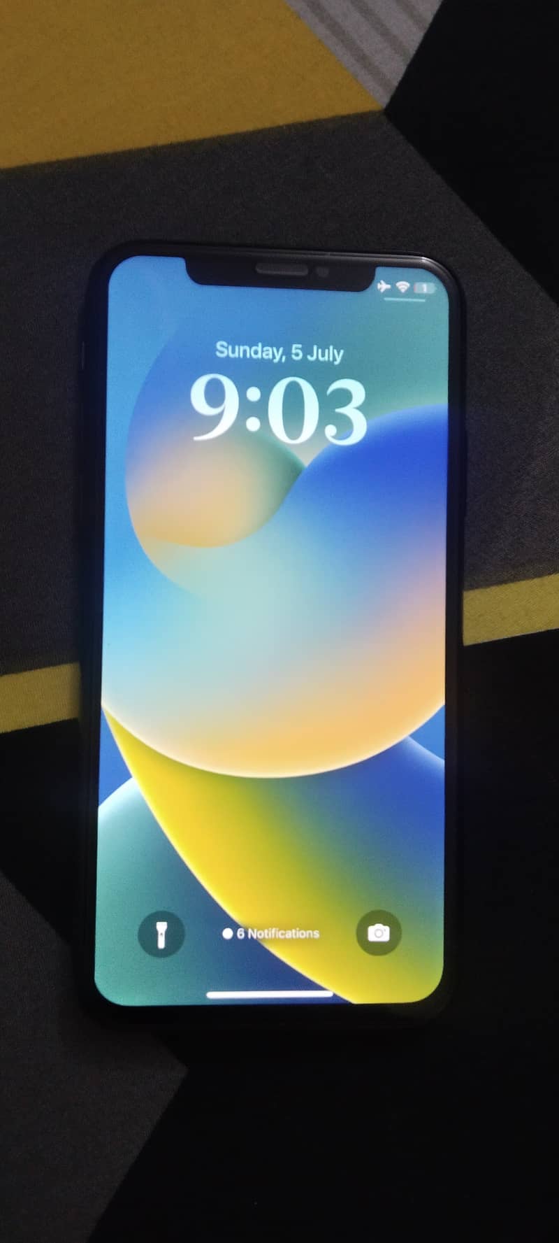 Apple iPhone X 0