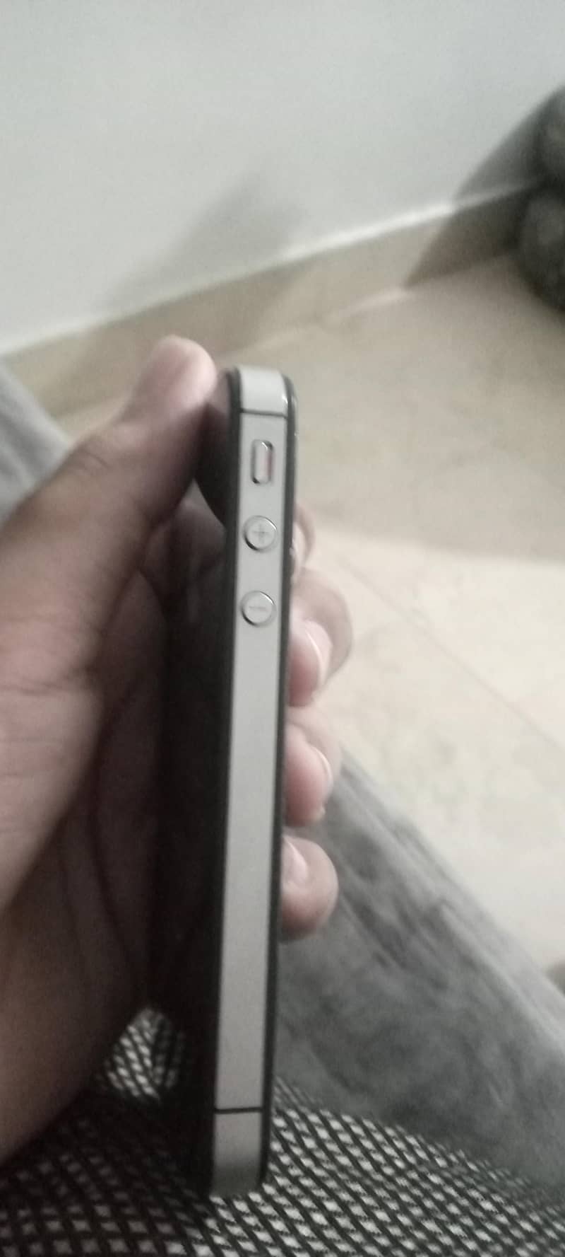 iphone 4s 3