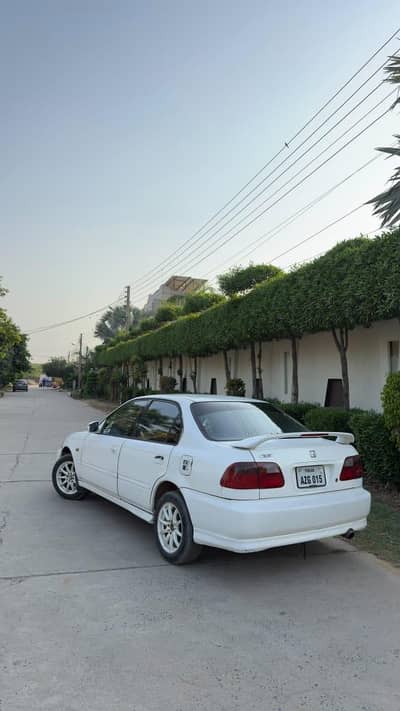 Honda Civic EXi 2000