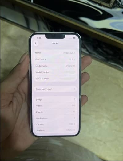 Apple iPhone 13