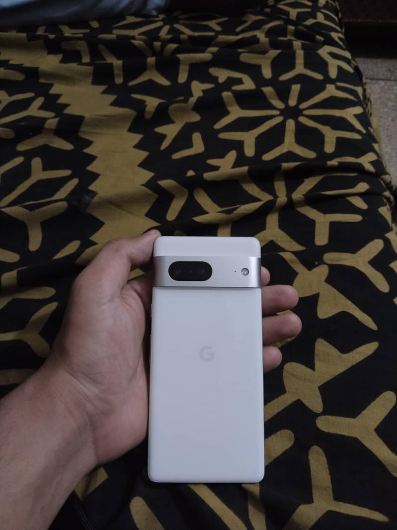 Google Pixel 7 5