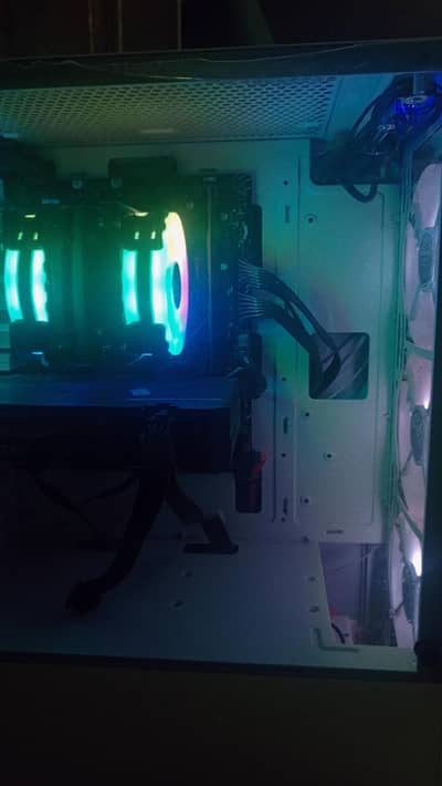 i5 14 gen 10/10 white gaming beast for sale