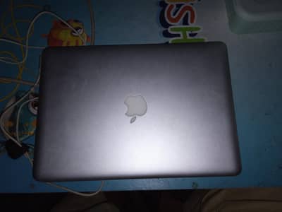 MacBook pro 2012 all ok 12 GB ram 128 SSD