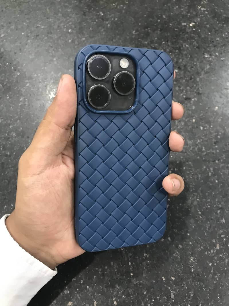 iPhone 15 pro 5