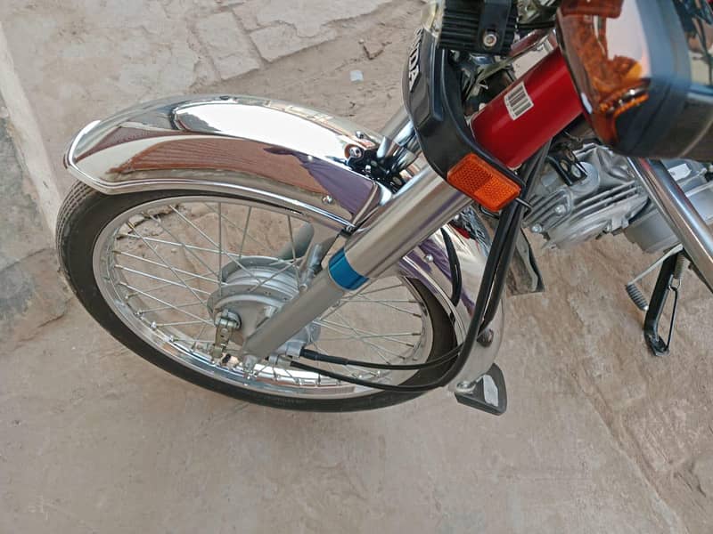 صرف  وہی بندہ رابطہ، کرے جس نے لینی ہو 3