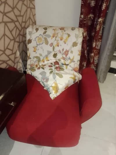2 sofas