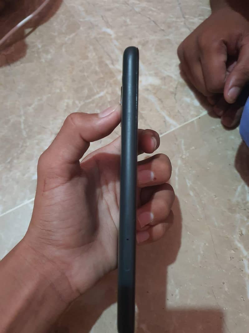 Google Pixel 5a 0