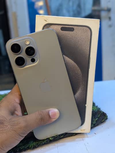Apple iPhone 15 Pro Max