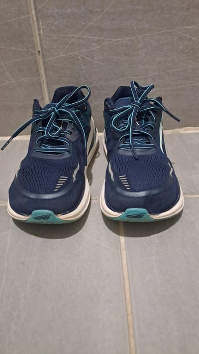 Altra Paradigm 6 Running shoes