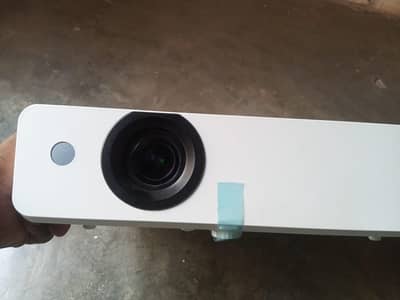 Panasonic PT-LB306 LCD Projector – Like New Condition