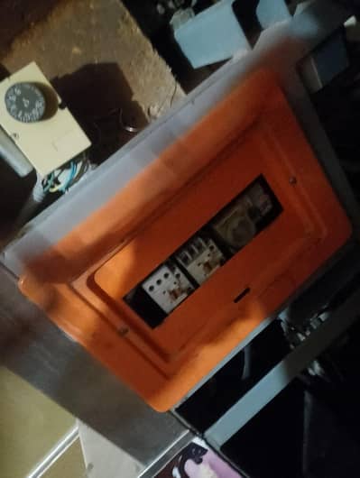ice cream machine full ok hai only 15 day use ki hai