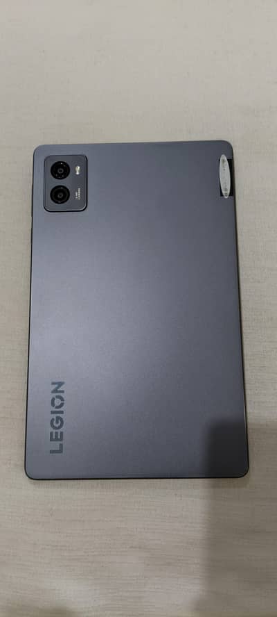 Lenovo Legion Y700 SD 8+Gen 1 12GB/256GB 144Hz