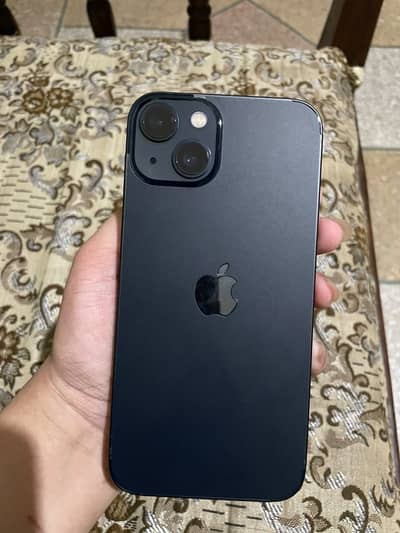 Apple iPhone 13