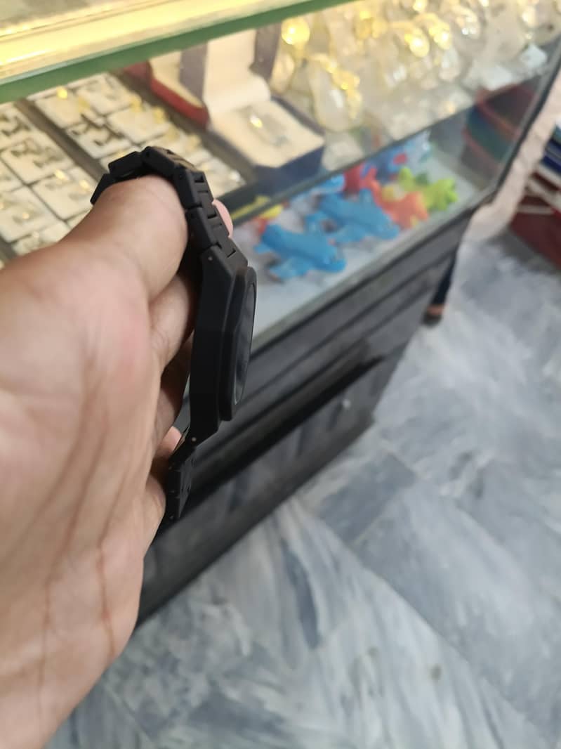 watch 3