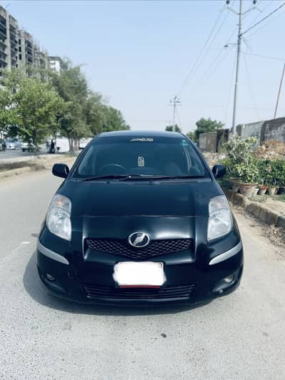 Toyota Vitz 2010/12