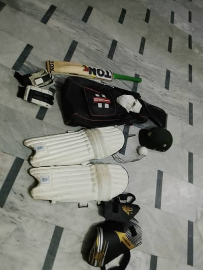 Used cricket kit