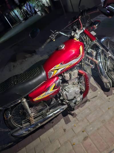 Honda 125 2019 10/10 condition