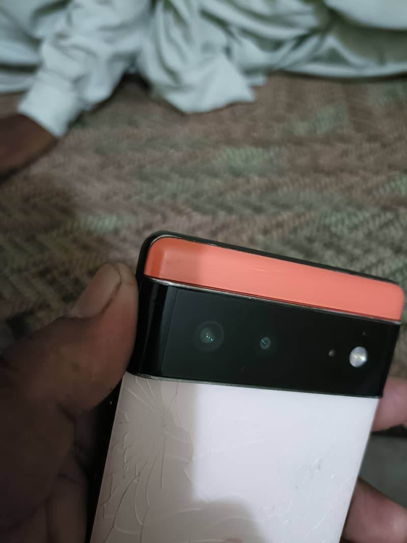 Google Pixel 6 3