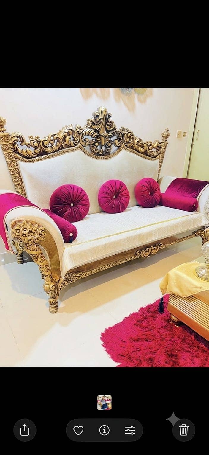 7 seater sofa 0
