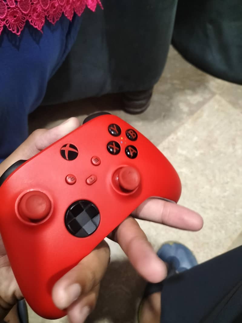 Xbox controller brad new controller 2
