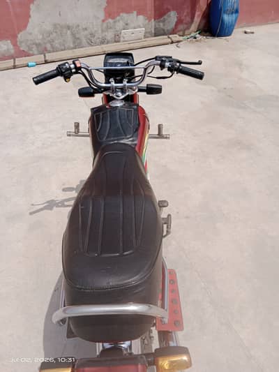 Honda CD 70 2023