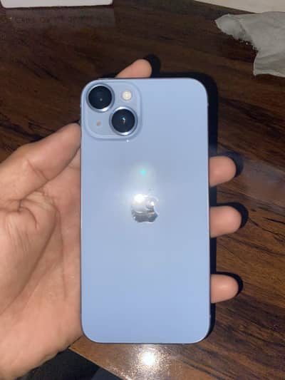 Apple iPhone 14