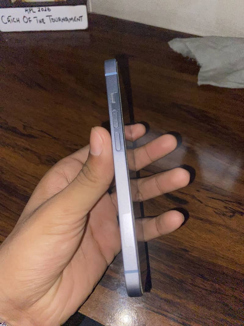 Apple iPhone 14 7