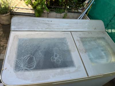 Kenwood Washer & Dryer