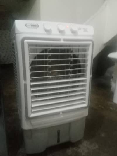 super Asia cooler 7 days used bilkul new0/3/0/2/1/4/5/7/1/9/3