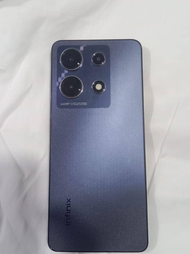 Infinix Note 30 1
