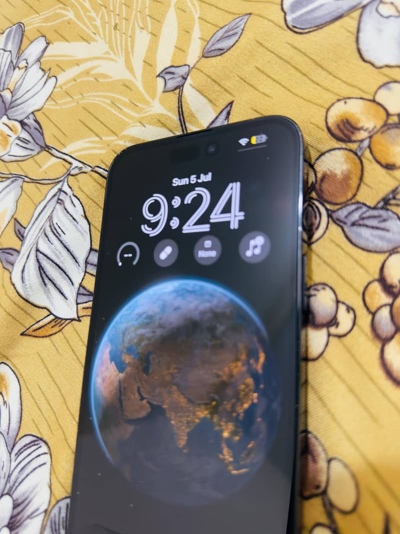Apple iPhone 14 Pro Max 3