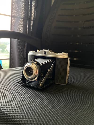 Agfa Isolette I 120 Film Folding Camera - German Vintage - Working