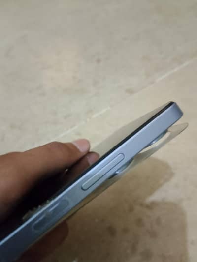 Realme Note 60